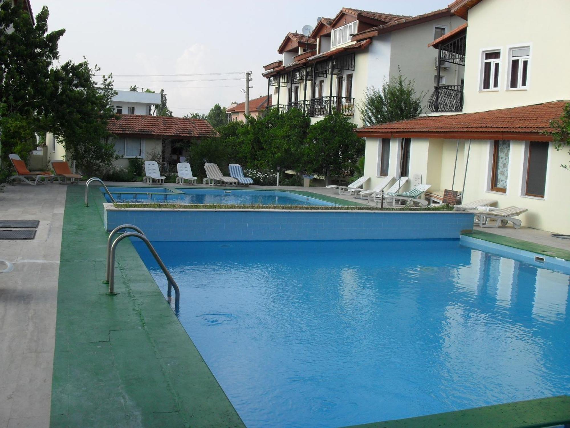 Villa Ozalp Apartments Dalyan Extérieur photo